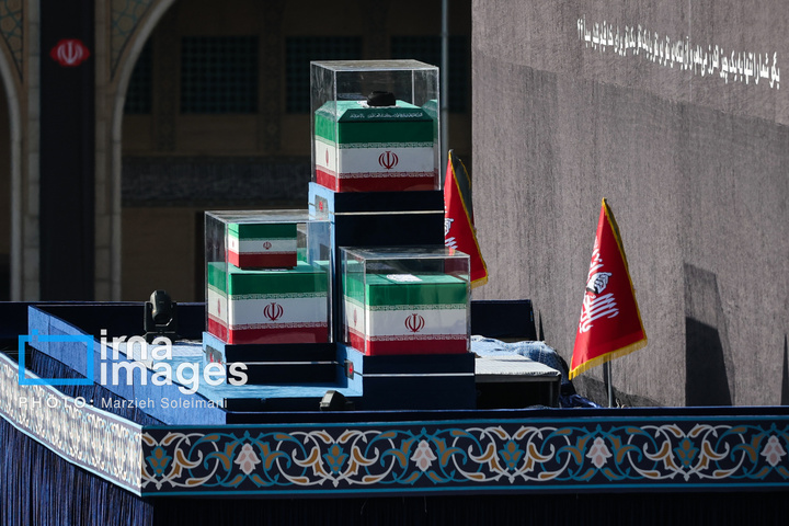 مراسم وداع با رهبر شهید انقلاب