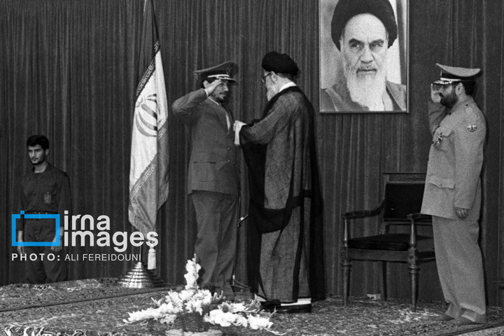 روایت تصویری رهبری آیت‌الله سید علی خامنه‌ای (۱۳۶۸ - ۱۳۷۲)