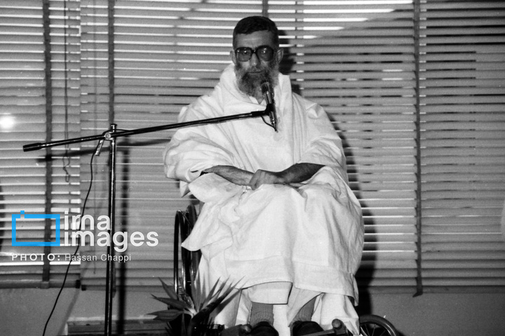 روایت تصویری رهبری آیت‌الله سید علی خامنه‌ای (۱۳۶۸ - ۱۳۷۲)