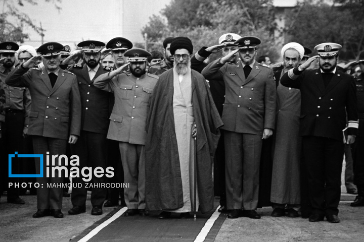 روایت تصویری رهبری آیت‌الله سید علی خامنه‌ای (۱۳۶۸ - ۱۳۷۲)