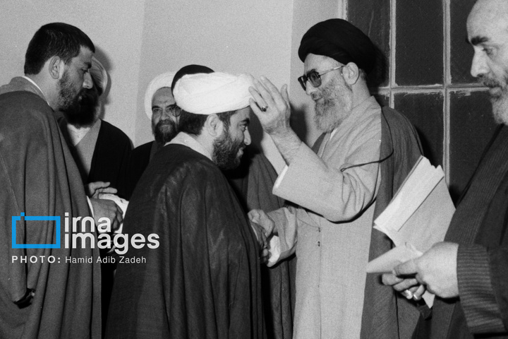 روایت تصویری رهبری آیت‌الله سید علی خامنه‌ای (۱۳۶۸ - ۱۳۷۲)