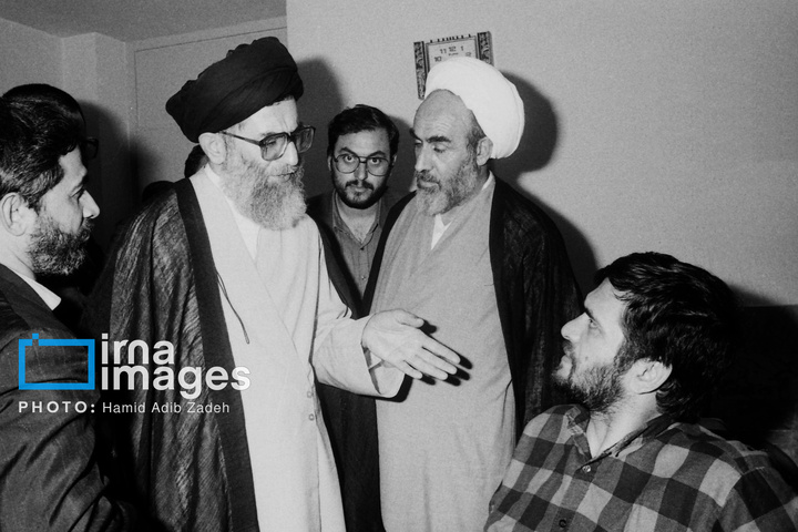 روایت تصویری رهبری آیت‌الله سید علی خامنه‌ای (۱۳۶۸ - ۱۳۷۲)