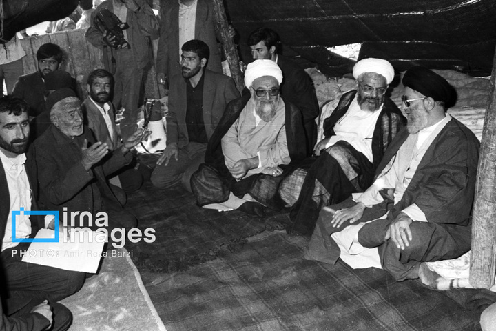 روایت تصویری رهبری آیت‌الله سید علی خامنه‌ای (۱۳۶۸ - ۱۳۷۲)