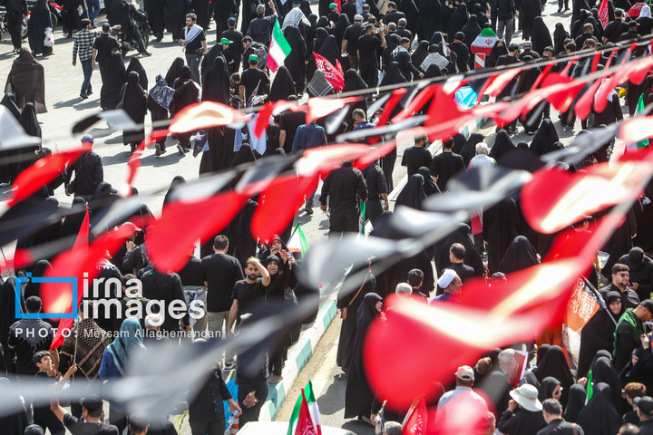 مراسم وداع با رهبر شهید انقلاب