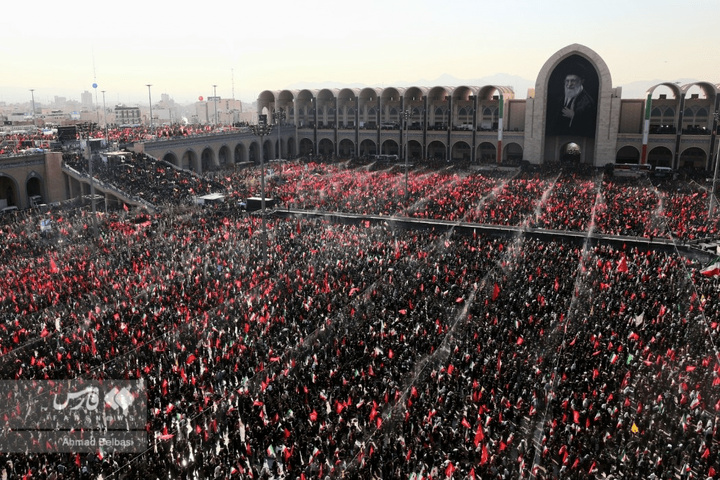 اقامه نماز بر پیکر مطهر قائد شهید امت