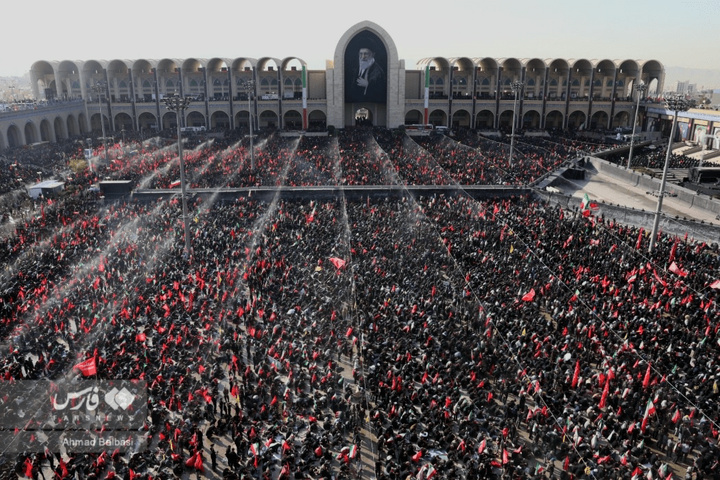 اقامه نماز بر پیکر مطهر قائد شهید امت
