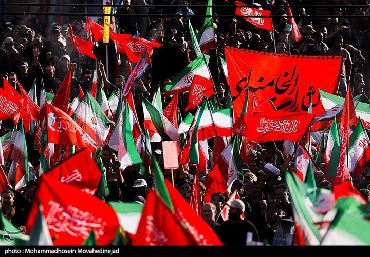 مراسم اقامه نماز بر پیکر امام شهید امت