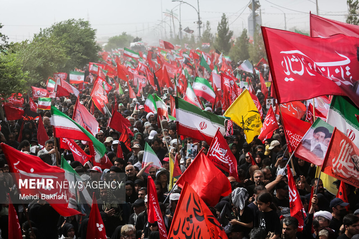 تشییع پیکر مطهر رهبر شهید انقلاب در قم - ۱