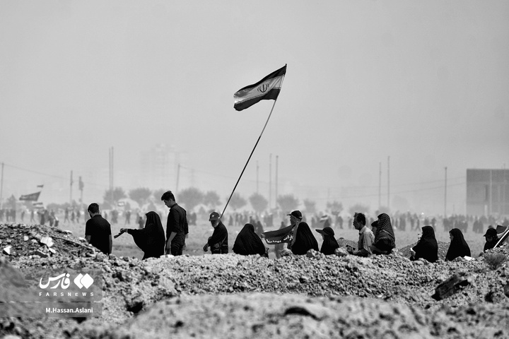 قم، غرق در سوگ؛ بدرقه باشکوه رهبر شهید انقلاب در میان خیل عزاداران