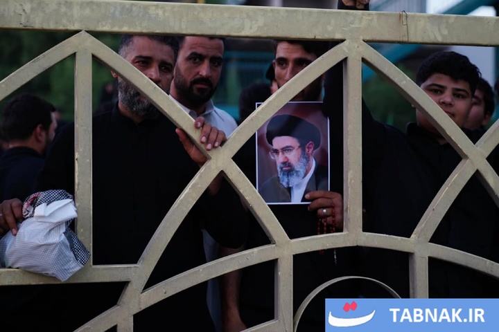تشییع رهبر شهید ایران در نجف اشرف