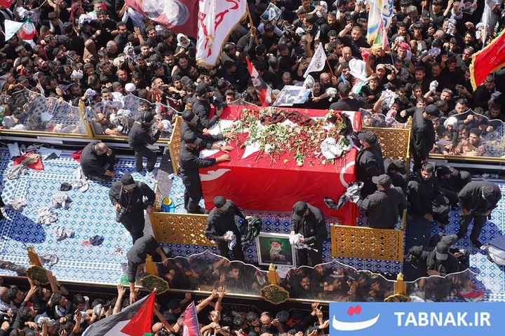 تشییع رهبر شهید ایران در نجف اشرف