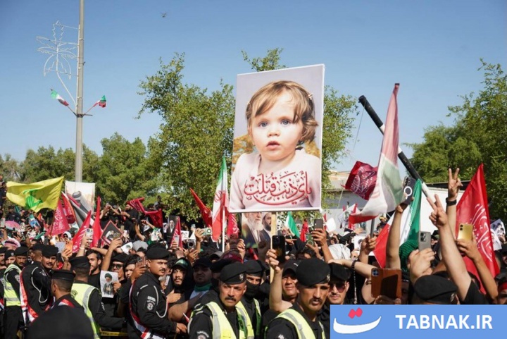 تشییع رهبر شهید ایران در نجف اشرف