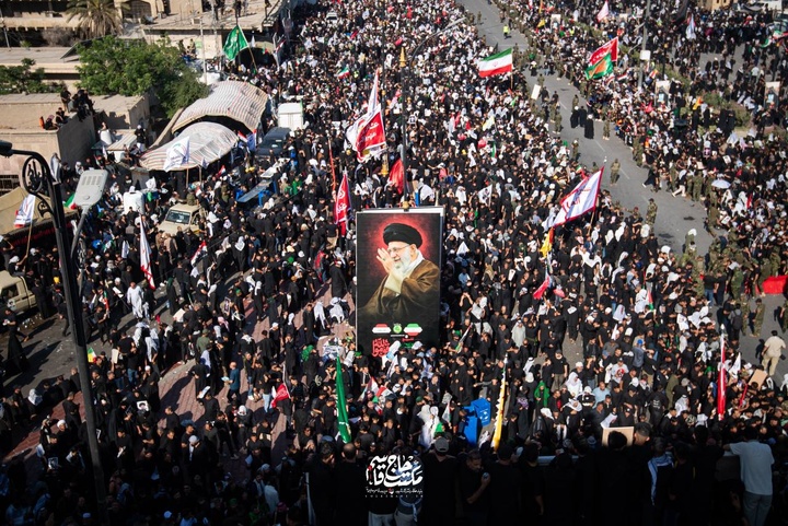 تشییع پیکر مطهر امام مجاهد شهید، حضرت آیت‌الله سیدعلی خامنه‌ای در نجف اشرف