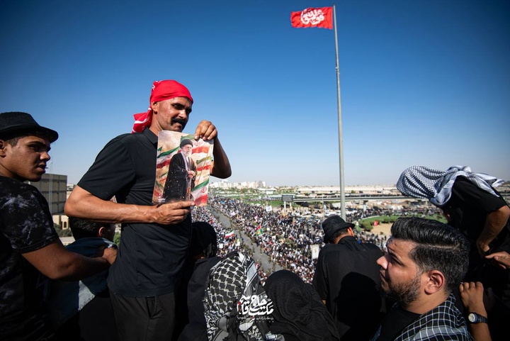 تشییع پیکر مطهر امام مجاهد شهید، حضرت آیت‌الله سیدعلی خامنه‌ای در نجف اشرف