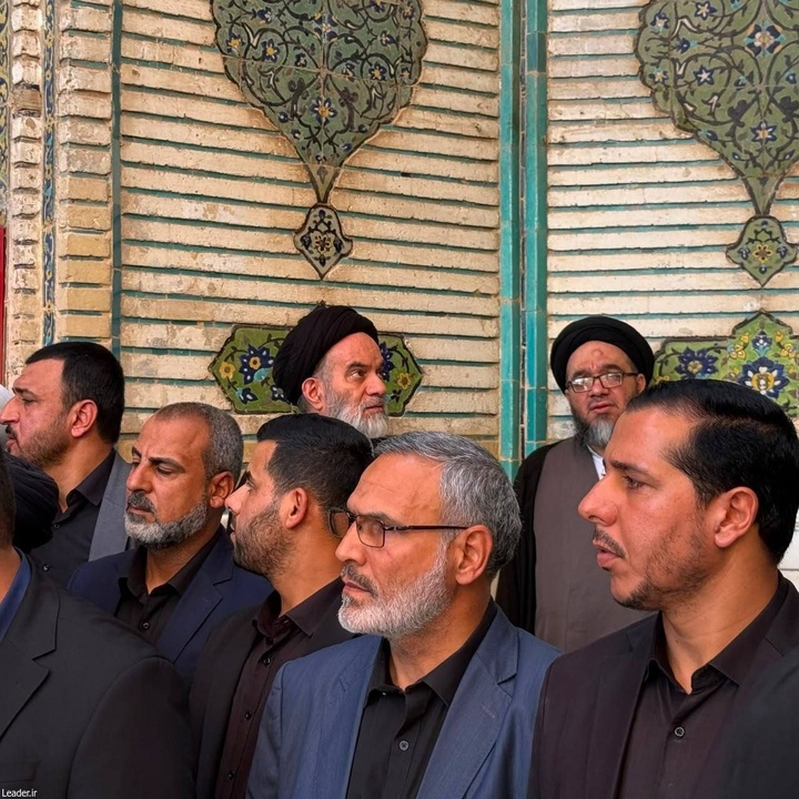تشییع پیکر رهبر شهید انقلاب در نجف اشرف