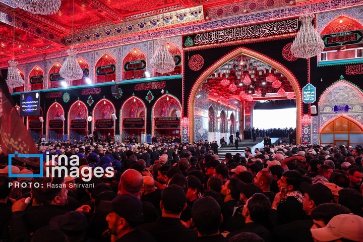 مراسم تشییع پیکر مطهر رهبر شهید انقلاب در کربلا