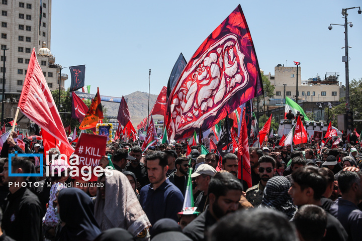 تشییع پیکر مطهر رهبر شهید انقلاب در مشهد - ۱