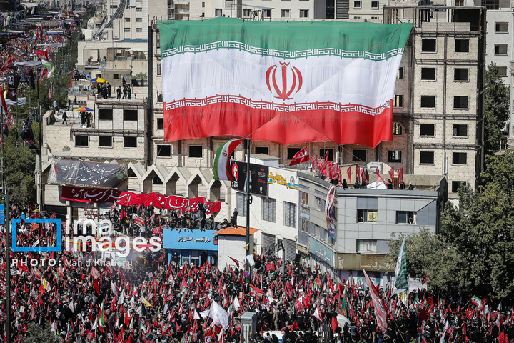 تشییع پیکر مطهر رهبر شهید انقلاب در مشهد - ۲