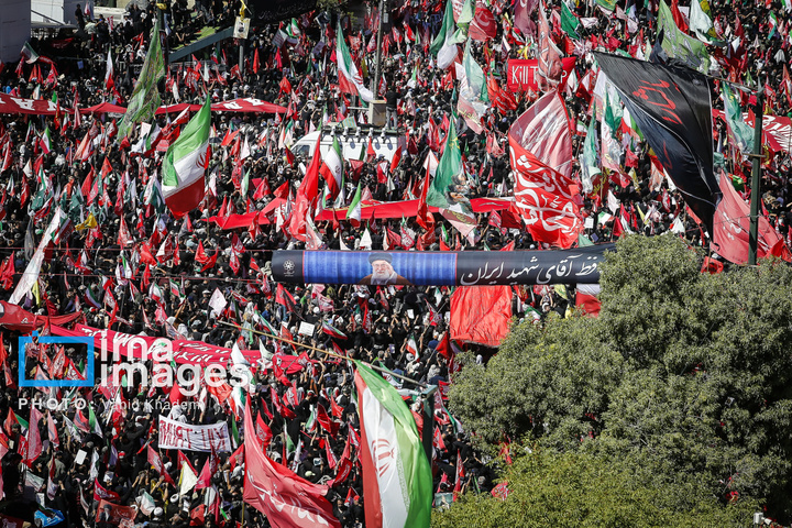 تشییع پیکر مطهر رهبر شهید انقلاب در مشهد - ۲