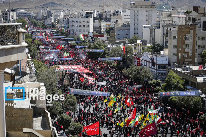 تشییع پیکر مطهر رهبر شهید انقلاب در مشهد - ۲