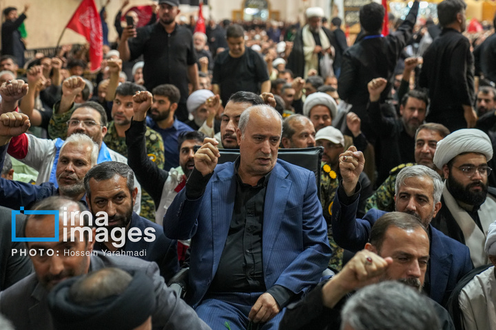مراسم بزرگداشت رهبر شهید انقلاب