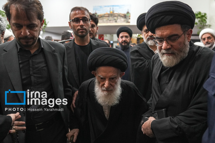 مراسم بزرگداشت رهبر شهید انقلاب