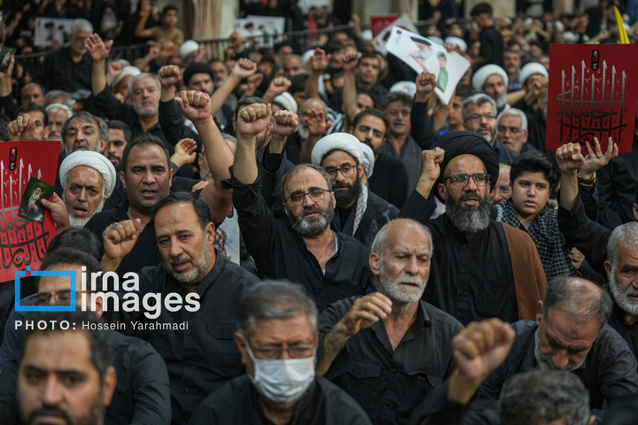 مراسم بزرگداشت رهبر شهید انقلاب