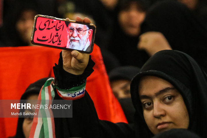 بزرگداشت رهبر شهید انقلاب در حرم حضرت معصومه ( سلام الله علیها)
