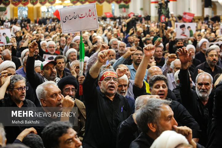بزرگداشت رهبر شهید انقلاب در حرم حضرت معصومه ( سلام الله علیها)