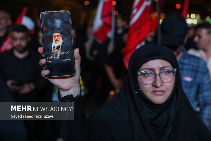 بزرگداشت «امام مجاهد شهید» در میدان انقلاب تهران