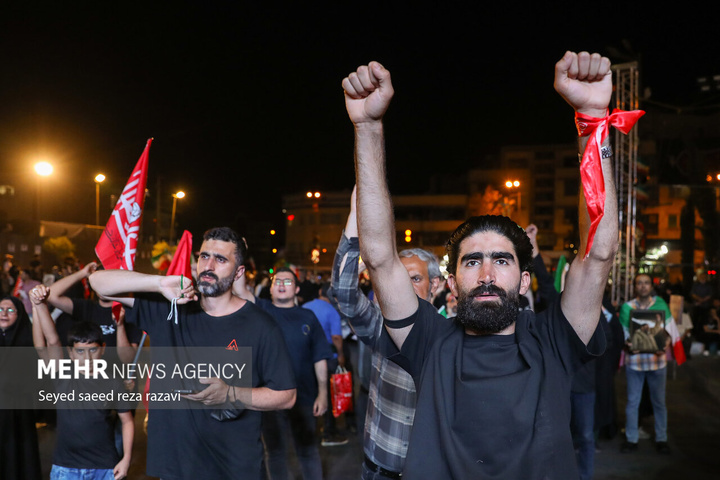 بزرگداشت «امام مجاهد شهید» در میدان انقلاب تهران