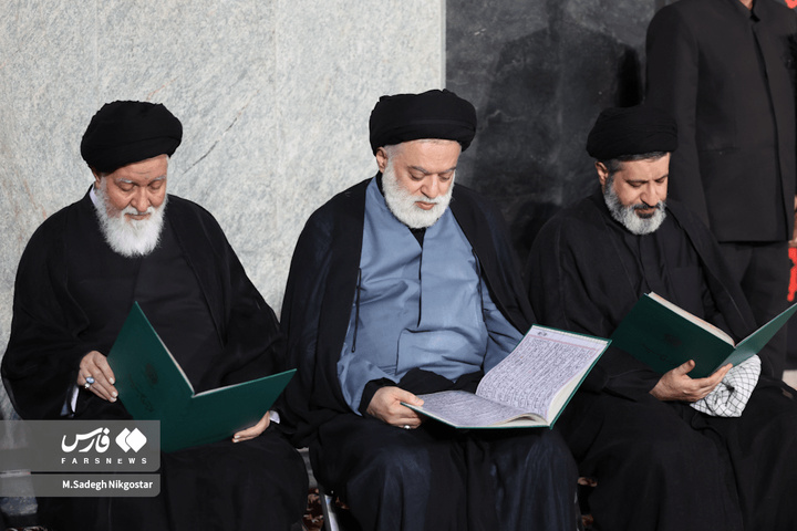 تصاویر فرزندان رهبر شهید انقلاب در مراسم بزرگداشت مشهد