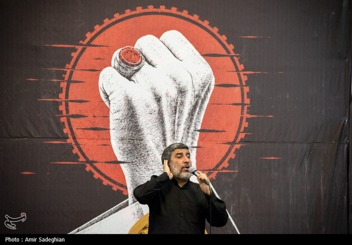 مراسم بزرگداشت رهبر شهید انقلاب در حرم مطهر حضرت شاهچراغ علیه السلام