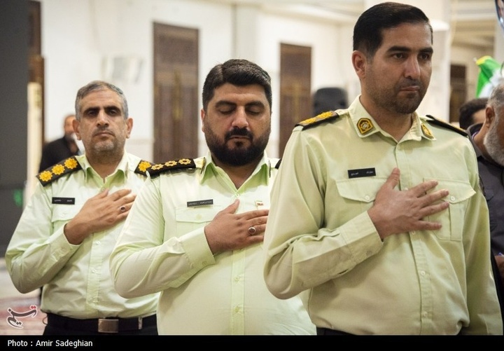 مراسم بزرگداشت رهبر شهید انقلاب در حرم مطهر حضرت شاهچراغ علیه السلام