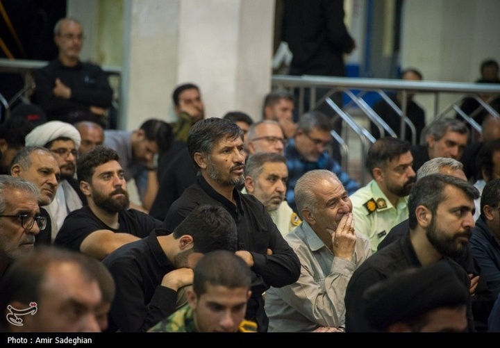 مراسم بزرگداشت رهبر شهید انقلاب در حرم مطهر حضرت شاهچراغ علیه السلام