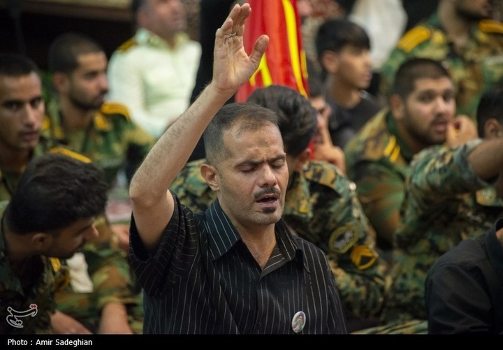 مراسم بزرگداشت رهبر شهید انقلاب در حرم مطهر حضرت شاهچراغ علیه السلام