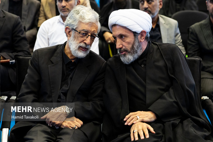 جایزه جهانی شعر امام شهید
