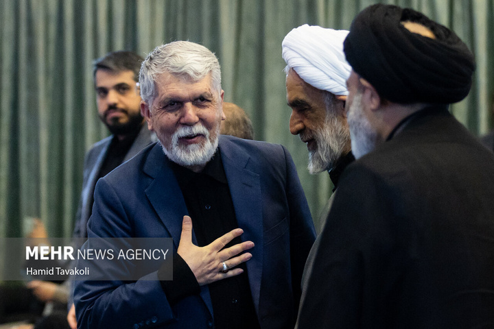 جایزه جهانی شعر امام شهید