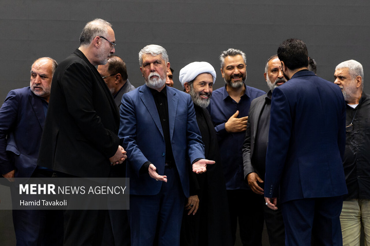 جایزه جهانی شعر امام شهید