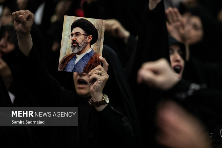 مراسم گرامیداشت رهبر شهید انقلاب در تهران