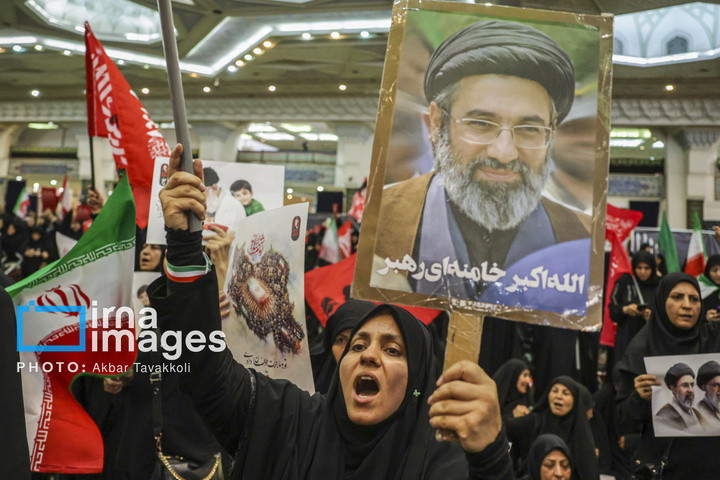 مراسم گرامیداشت رهبر شهید انقلاب در تهران