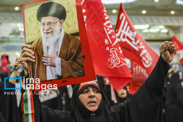 مراسم گرامیداشت رهبر شهید انقلاب در تهران