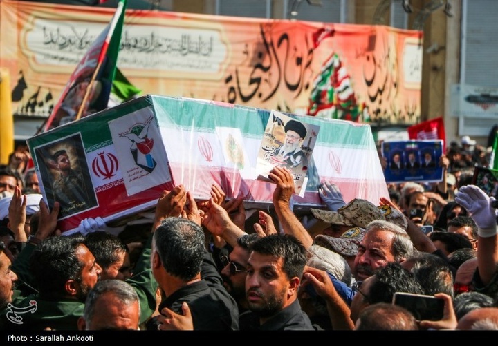 تشییع پیکر سه سرباز شهید پادگان بمپور در رفسنجان