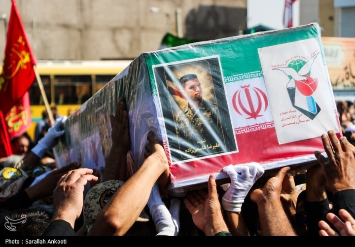 تشییع پیکر سه سرباز شهید پادگان بمپور در رفسنجان