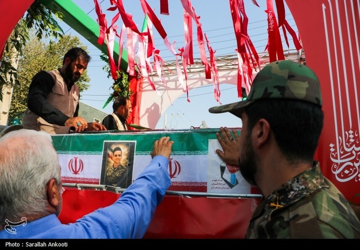 تشییع پیکر سه سرباز شهید پادگان بمپور در رفسنجان