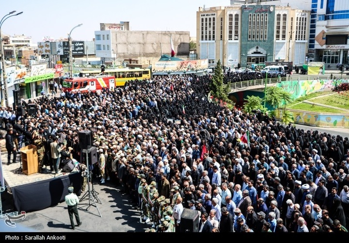 تشییع پیکر سه سرباز شهید پادگان بمپور در رفسنجان