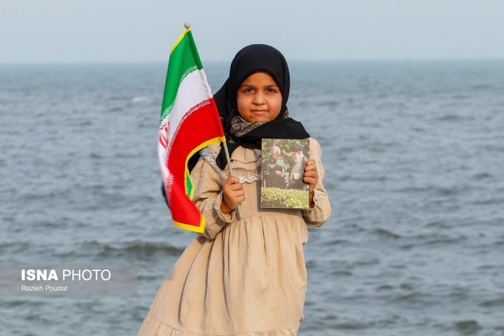 زنجیره انسانی جان ‌فدایان خلیج فارس - بندرعباس