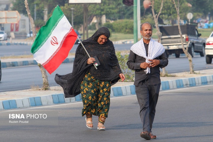 زنجیره انسانی جان ‌فدایان خلیج فارس - بندرعباس