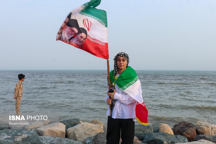 زنجیره انسانی جان ‌فدایان خلیج فارس - بندرعباس