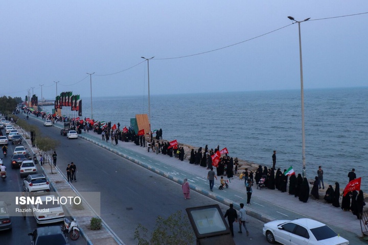 زنجیره انسانی جان ‌فدایان خلیج فارس - بندرعباس